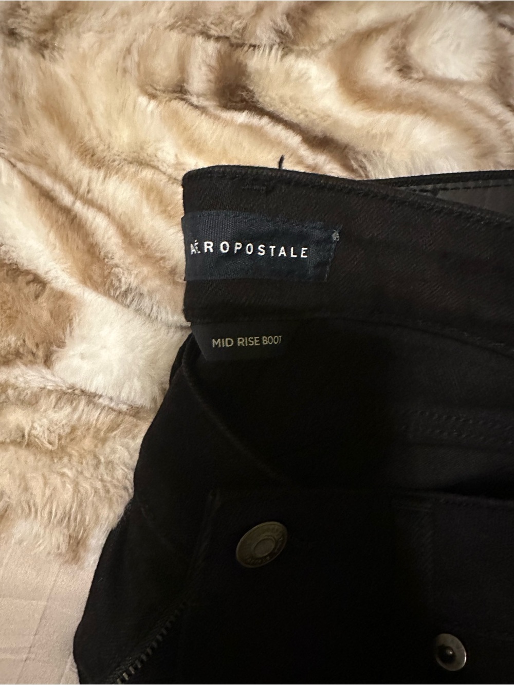 Aeropostale Black Women’s Mid Rise Bootcut Jeans